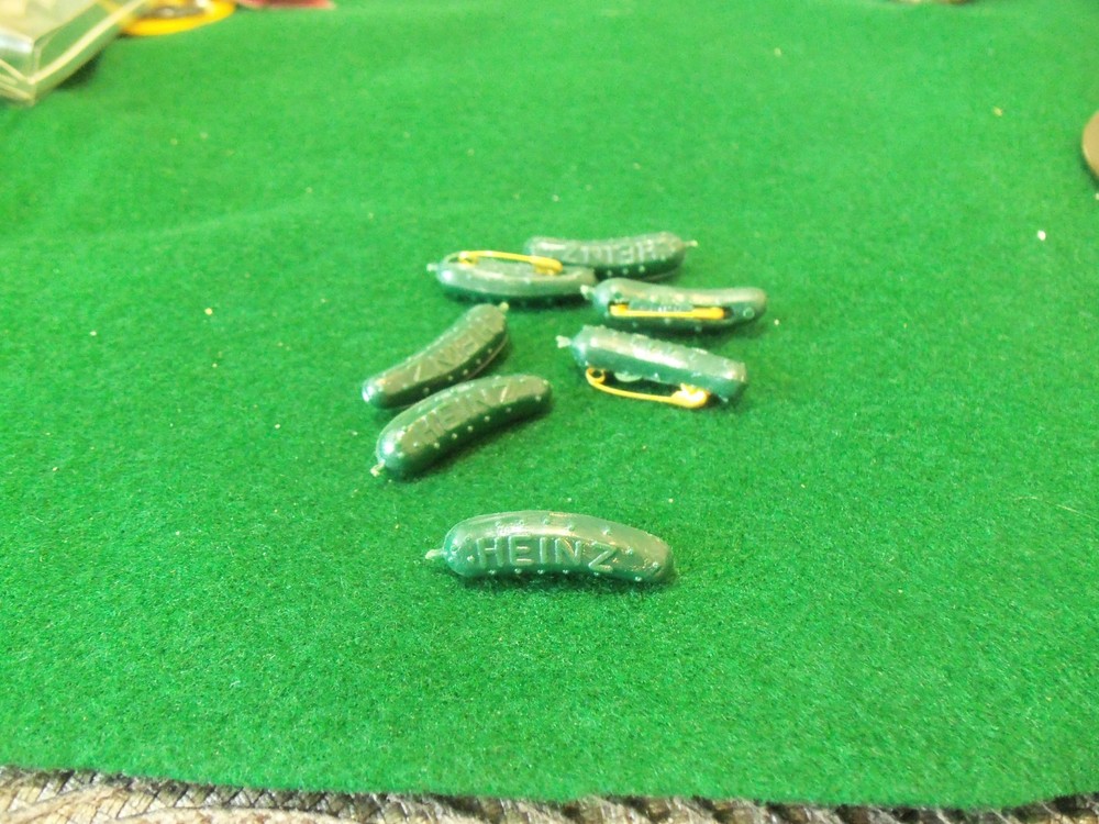 HEINZ PICKLE PINS