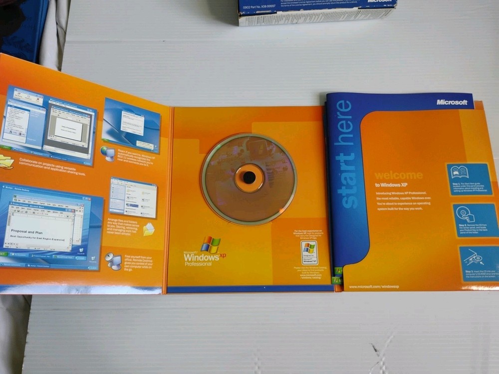 MICROSOFT WINDOWS XP PROFESSIONAL Big Box Upgrade version 2002