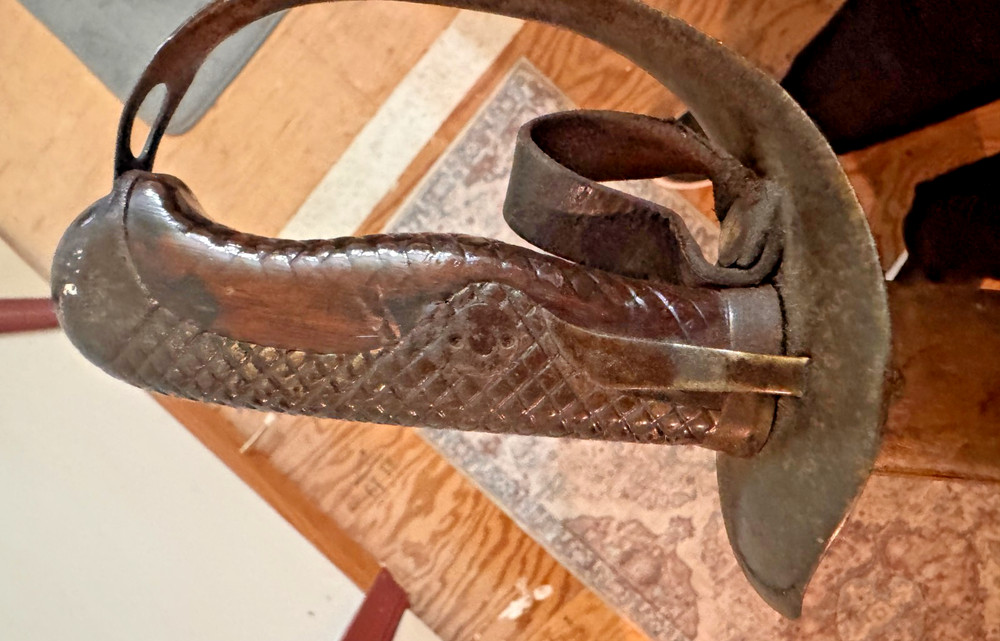 WW2 Japanese NCO Sword with Scabbard