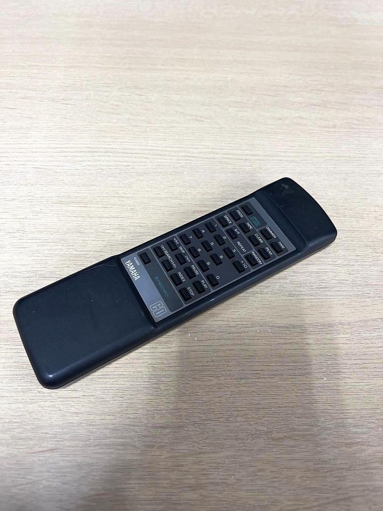 YAMAHA CD player remote control VS34830