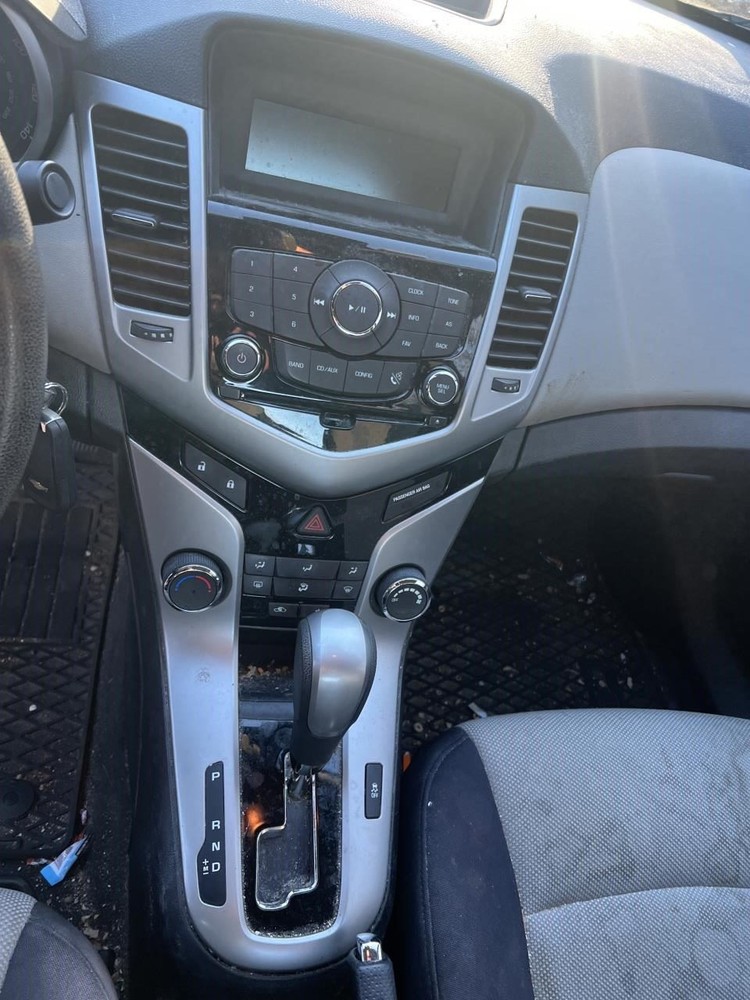 2014 CRUZE Third Brake Light Tested OEM