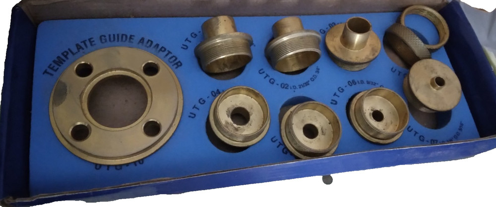 Template Guide Kit Set 1 Adapter, 2 Lock Nuts, 7 Different Template Guides