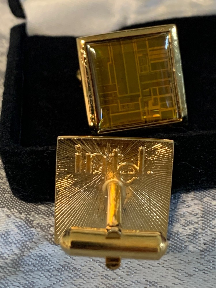Vintage Intel Pentium Processor Chip Cuff Links Set