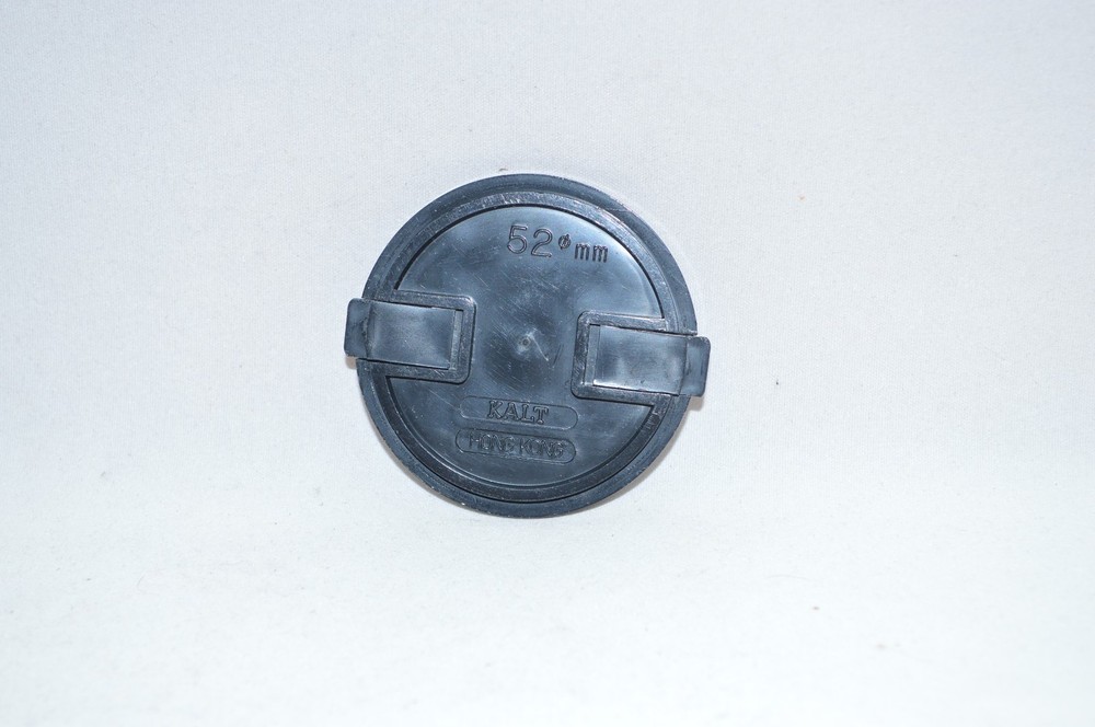 Generic 52 mm Plastic Tab Lock Front Lens/Filter Cap (FLC-79)