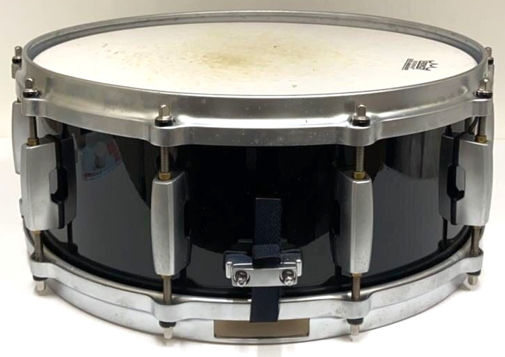 Pearl Masters Studio Birch Shell Snare Drum Black 13"x6"