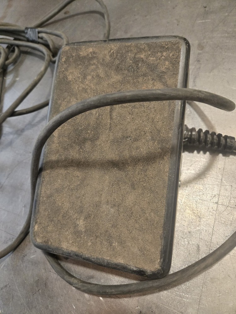 Used Welding NWI-FP-22 Series Variable Amp Control Pedal Welding !!!