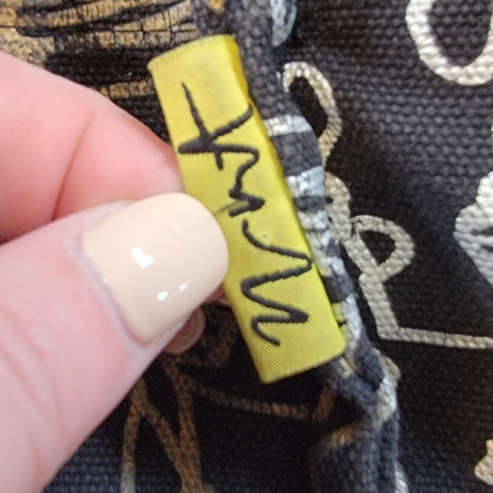 Whatever it Takes, Kanye West bag