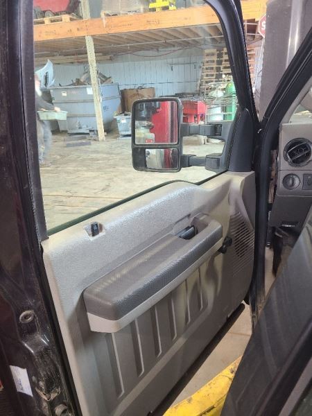 F350SD 2008 Accessory Holders 591716