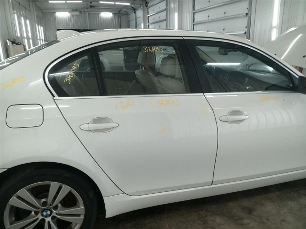 528I 2010 High Mounted Stop Light 104788876