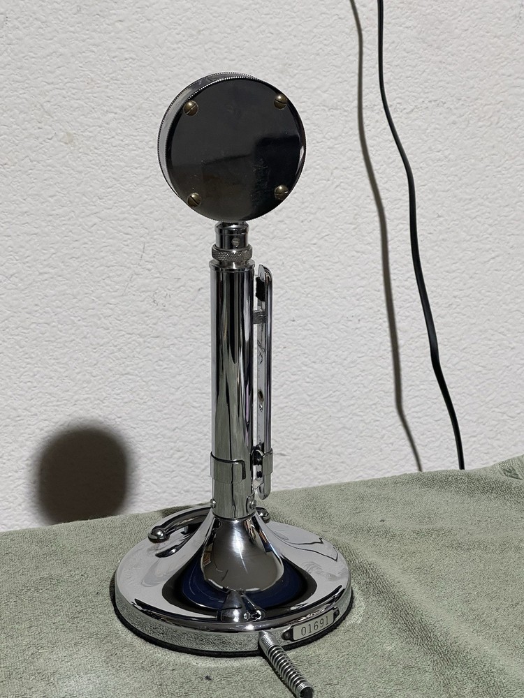 Astatic D-104 Microphone W/ Final Edition Base