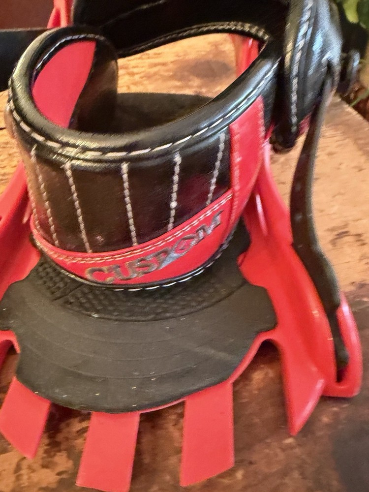 Burton Custom EST Snowboard Bindings Medium Black Red