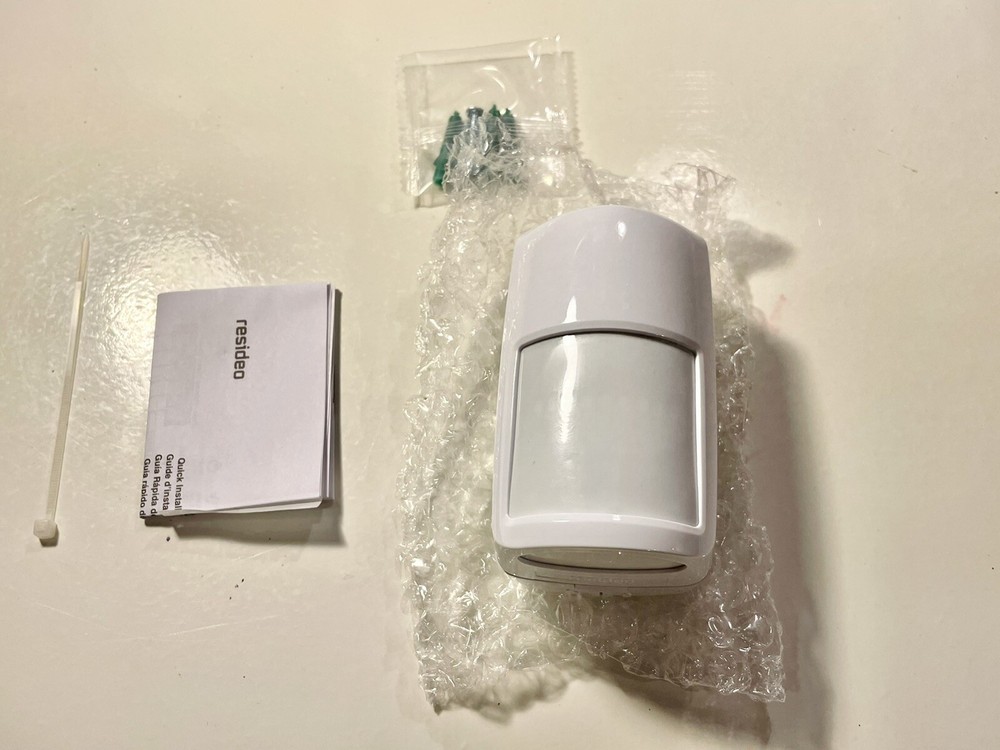 Resideo IS3035V Passive Infrared Motion Sensor