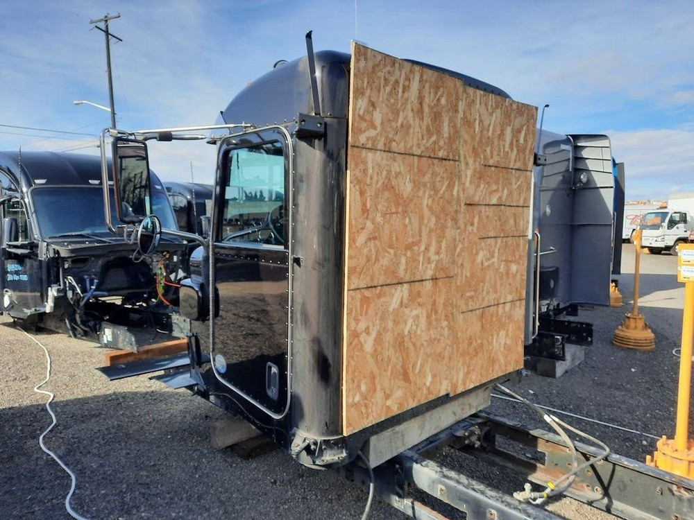 Replaces 2017 PETERBILT 365 CAB , WA