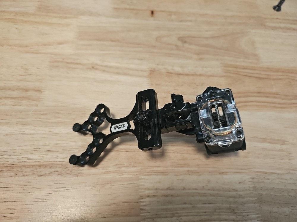 CBE Tactic Sight 3 Pin