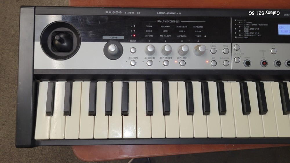 Korg MicroSTATION MW1 Music Workstation