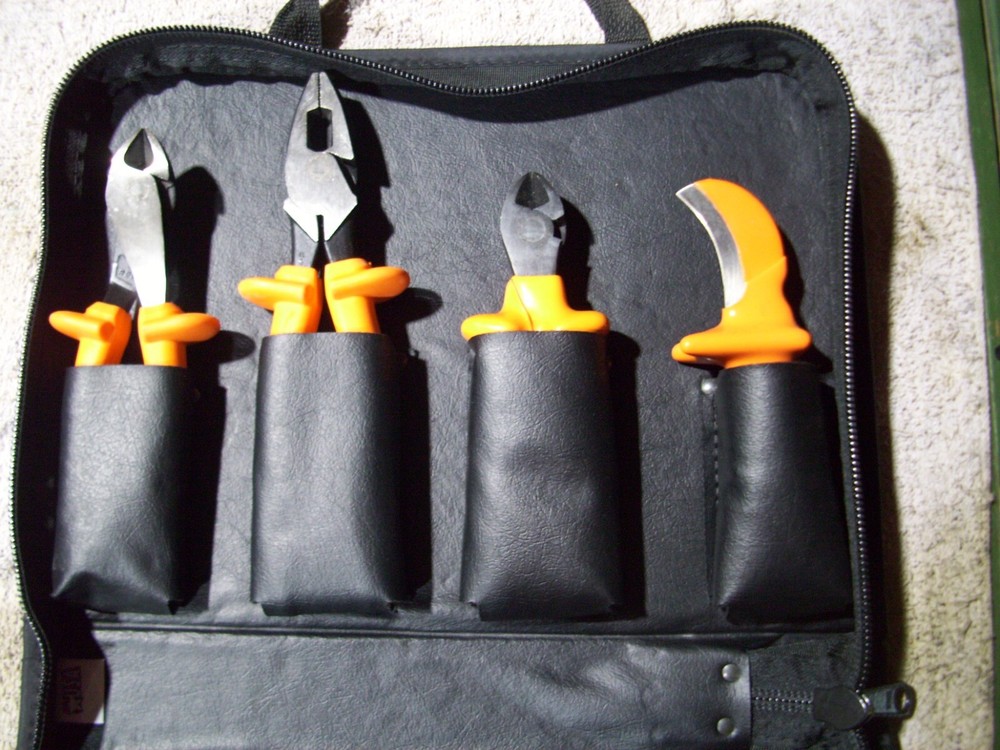 Pre-owned Klein tools - Premium 1000V Insulated Tool Kit, 8-Piece