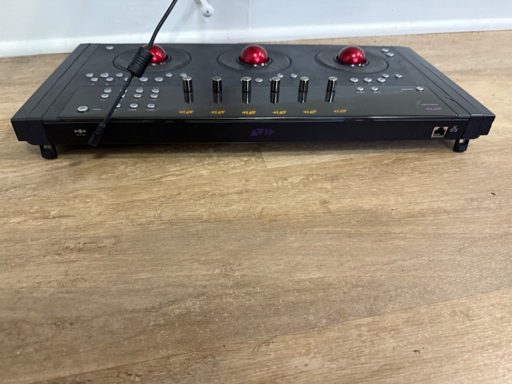 Avid Artist Color- Compact color grading surface-Great Condition-Currently using