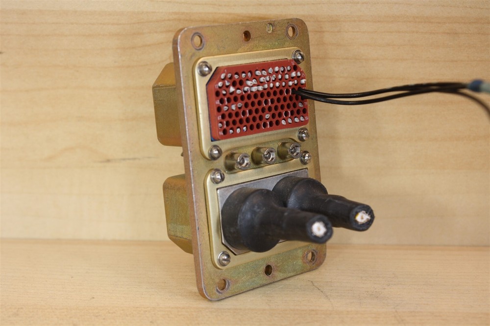 DSX2H24X35X0001 Connector - Cessna Textron