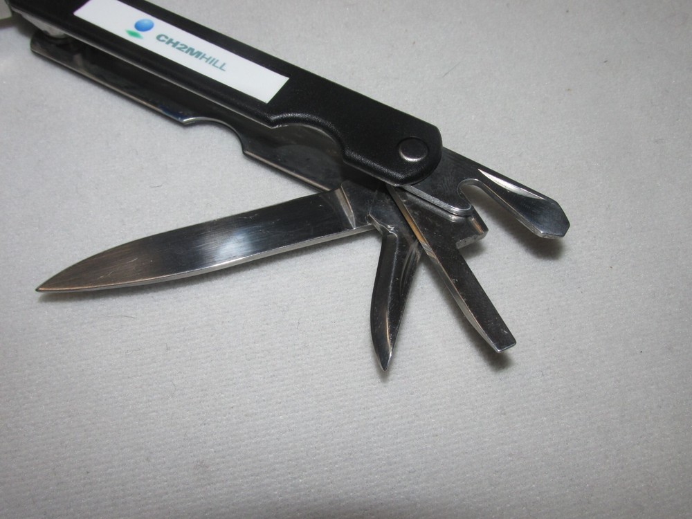 9 Tool Handheld Multi Tool * Unbranded * Pliers Knife Ruler Screwdriver