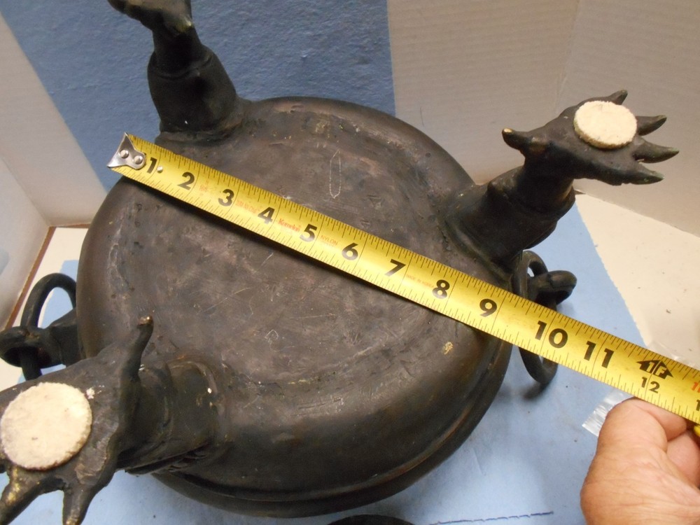 Chinese Large Cencer Cast Bronze with Gate mark bottom 12 Lbs.