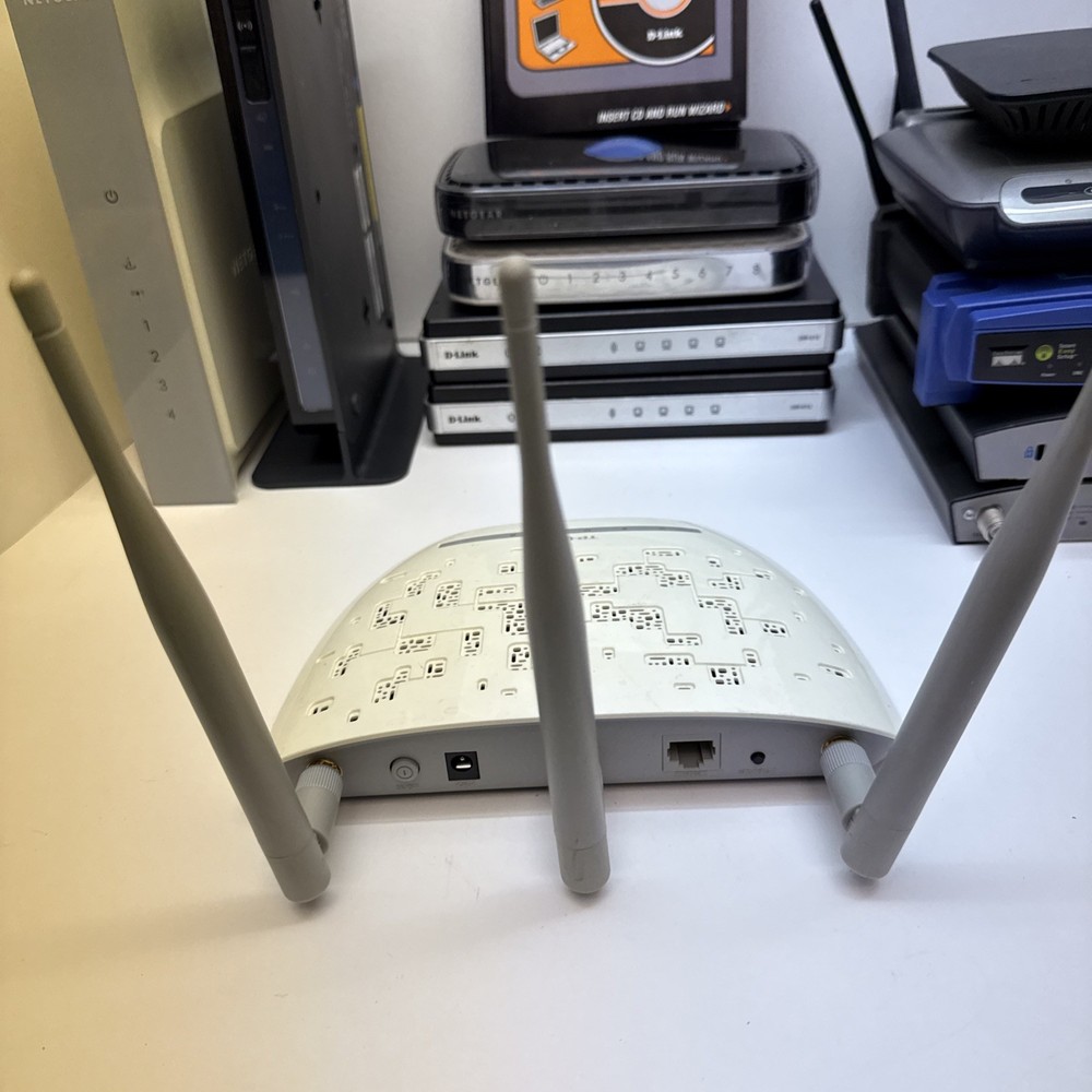 Ubiquiti Networks UAP-AC-PRO 1300Mbps Wireless Access Point