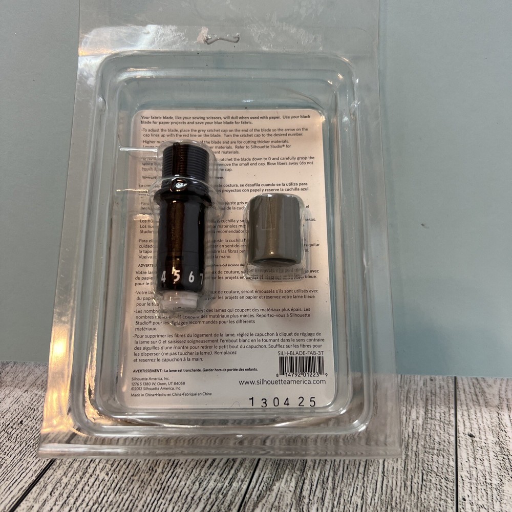 Silhouette Fabric Blades Fabric Interfacing - Ratchet Cap