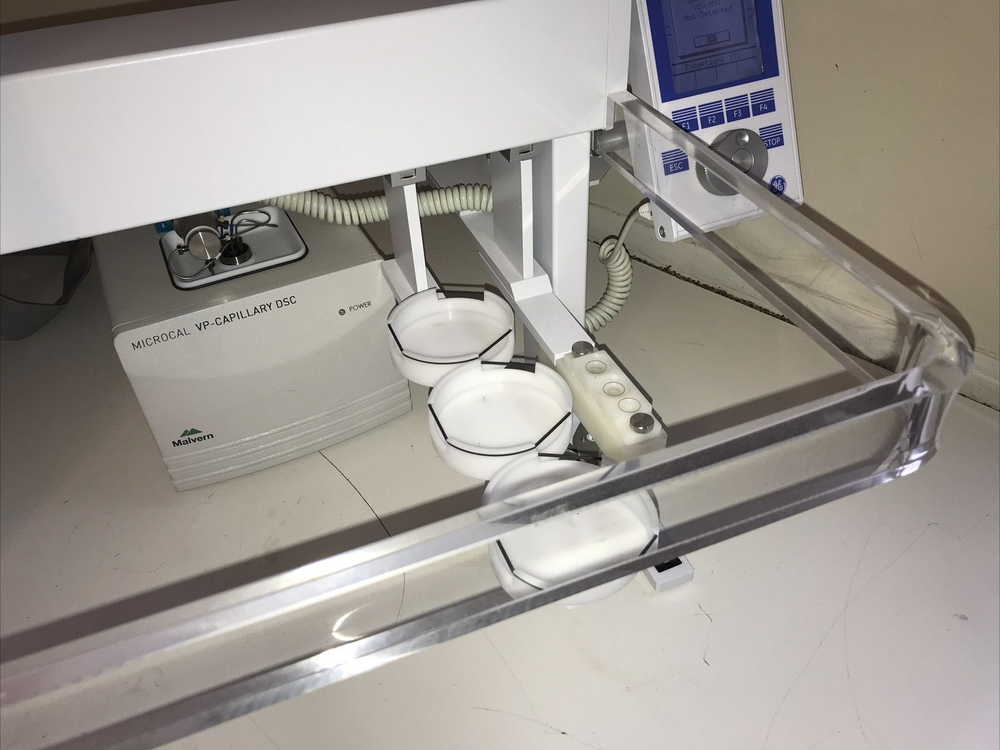 MICROCAL GE PAL XY 012-02A AUTOSAMPLER Microcal XT