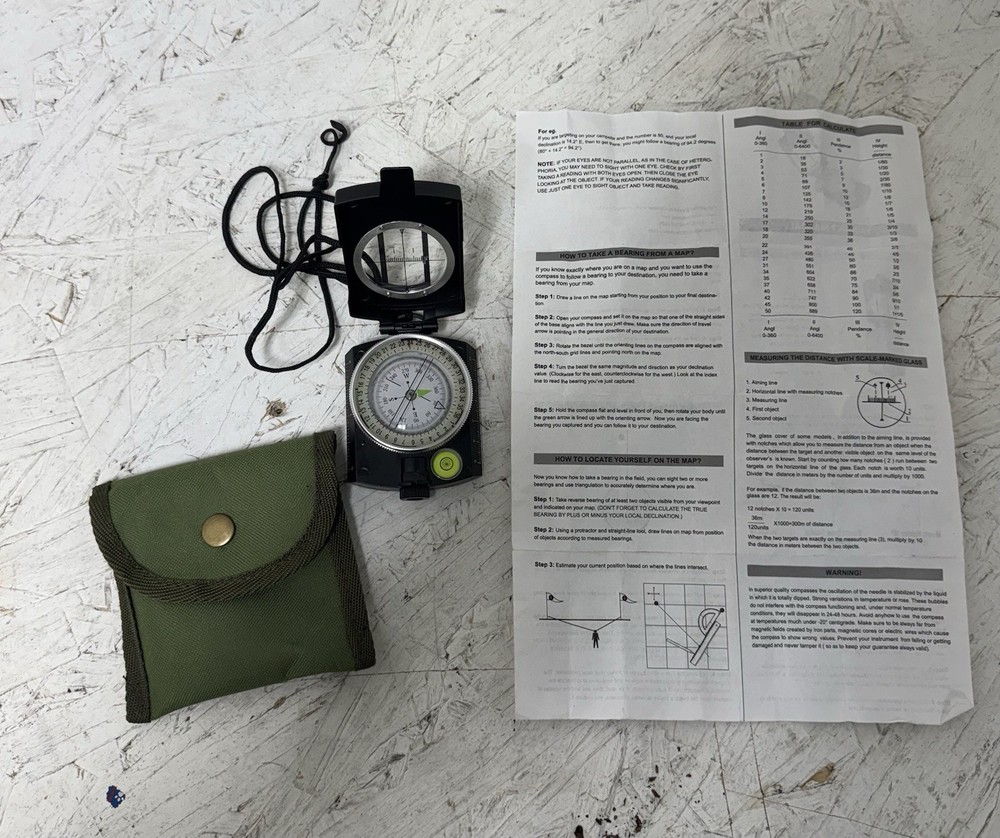 Eyeskey Navigation Compass Great Condition With Manual And Green Case