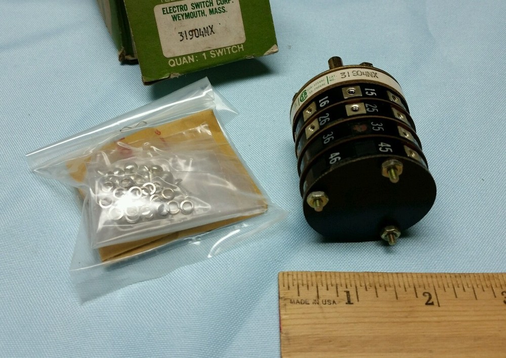 308-0653 ONAN SWITCH ELECTROSWITCH 31904NX NOS