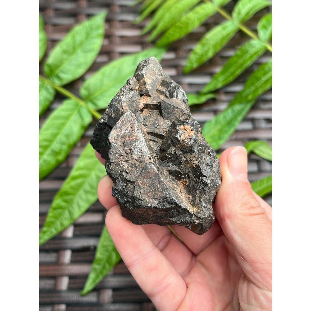 Raw Octahedral Magnetite Crystal Cluster from Utah 290g