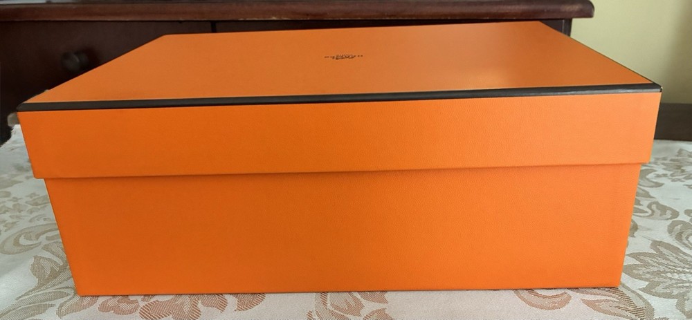 Authentic HERMES Empty Storage Box W/Tissue 12" x 8” x 4.5” 070 BIS