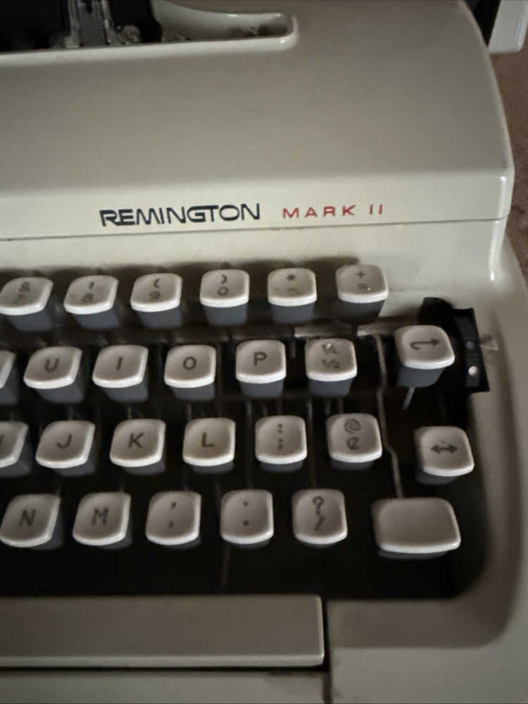 VTG Remington Mark II Typewriter No Box See Description