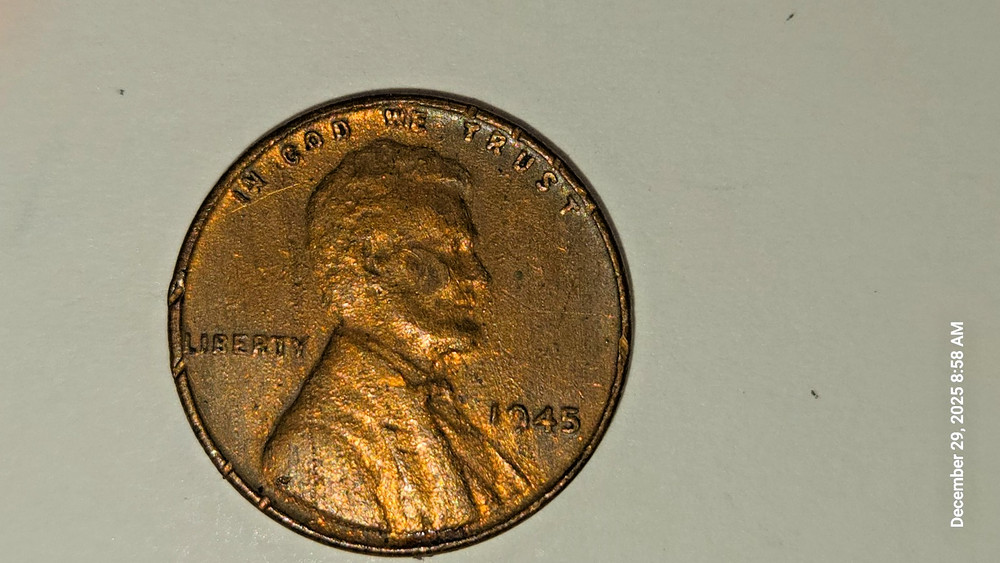 1945 Lincoln Wheat Penny - Strike Error