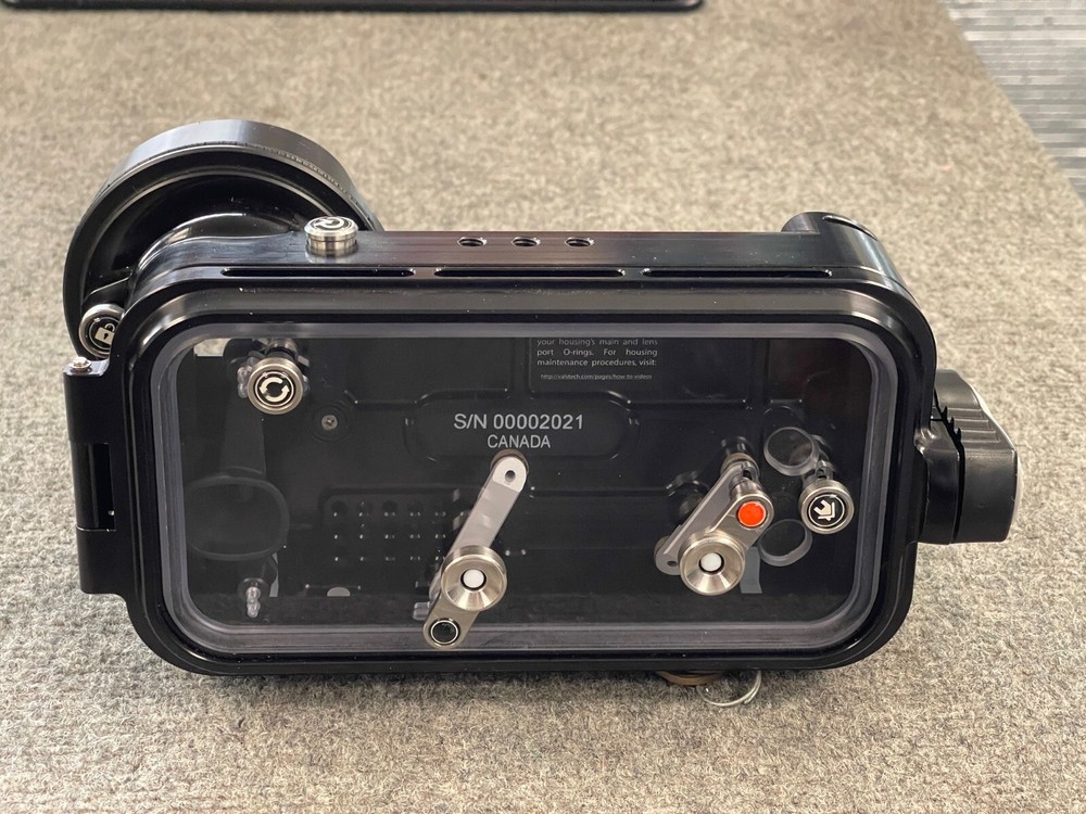 LENZO iPhone Underwater Housing - Aluminum Shell -- Never used