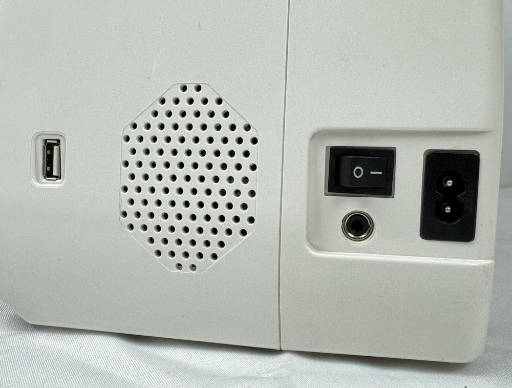 Spiegel 60609 - 350 Stitch Computerized Sewing Machine UNTESTED AS-IS