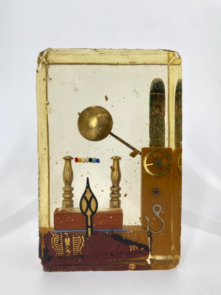 * ART SCULPTURE 90s MINIATURE ART TABLE OBJECT EPOXY RESIN