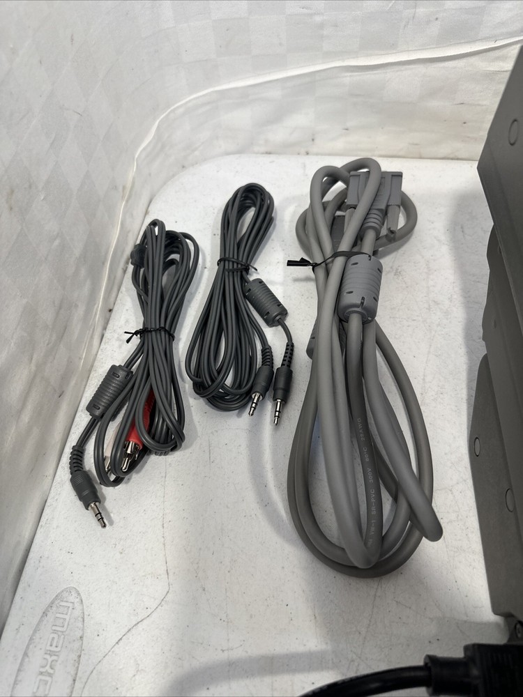 Telex Firefly P250 SVGA LCD Notebook Projector