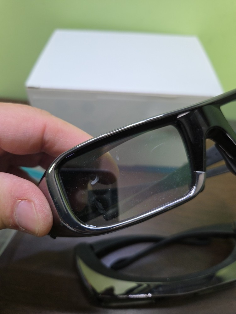 2 Sony TDG-BR100 3D Glasses Black Untested