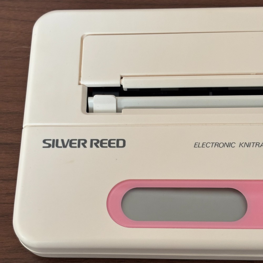 Silver Reed KR10 Microcontroller Knitting Machines with box Test Completed Used