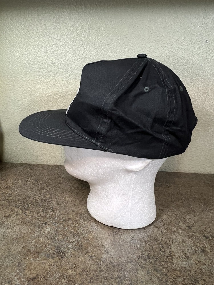 THE PUNISHER Hat Skull with Rear Printed Logo Adjustable Snapback Black Marvel