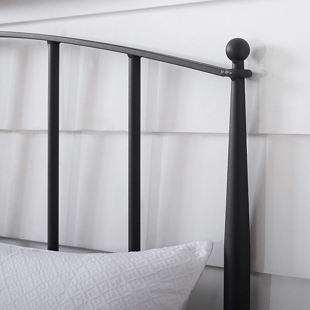 Whitney Bed Set, Black, Queen