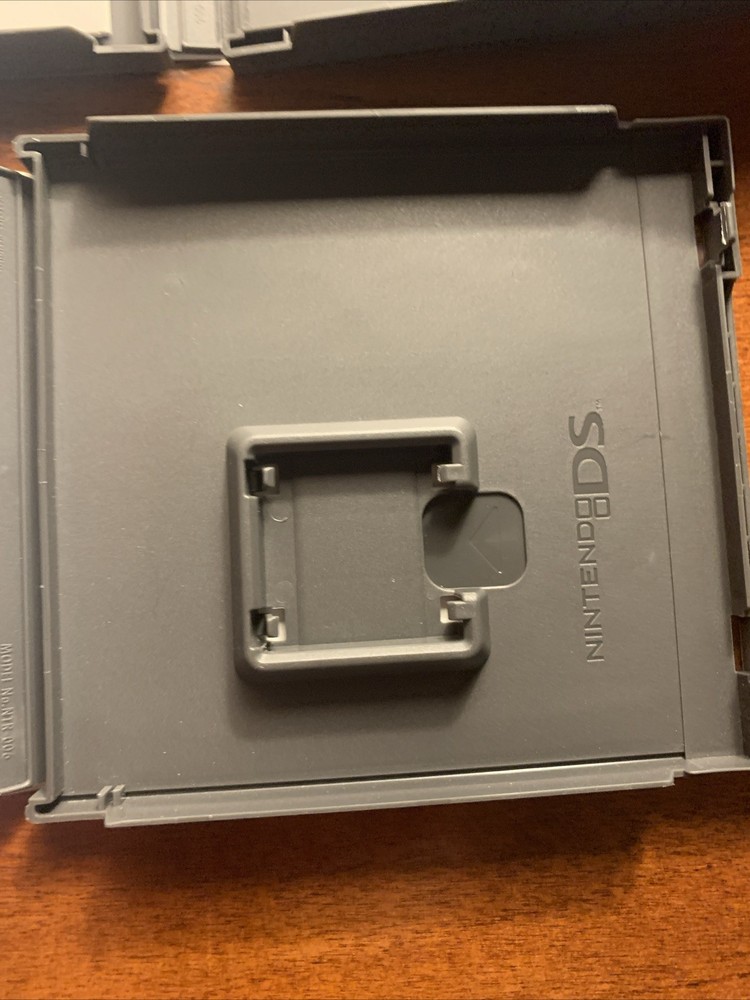 Pokemon White Version Nintendo DS Replacement Case ONLY No Game - For Display