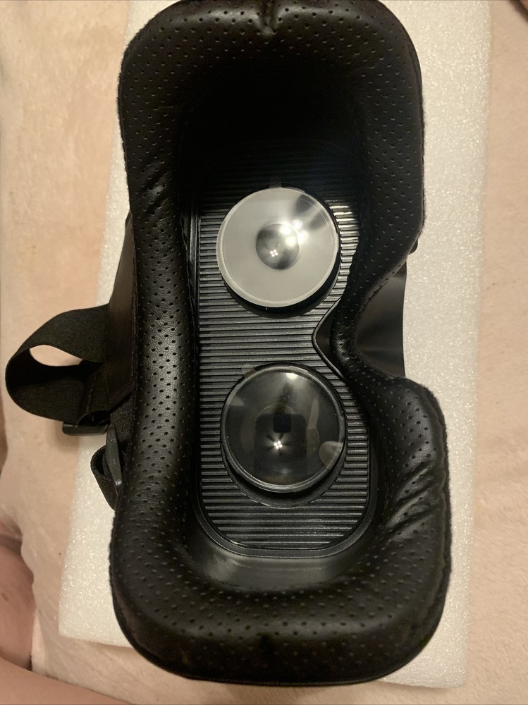 virtual reality glasses