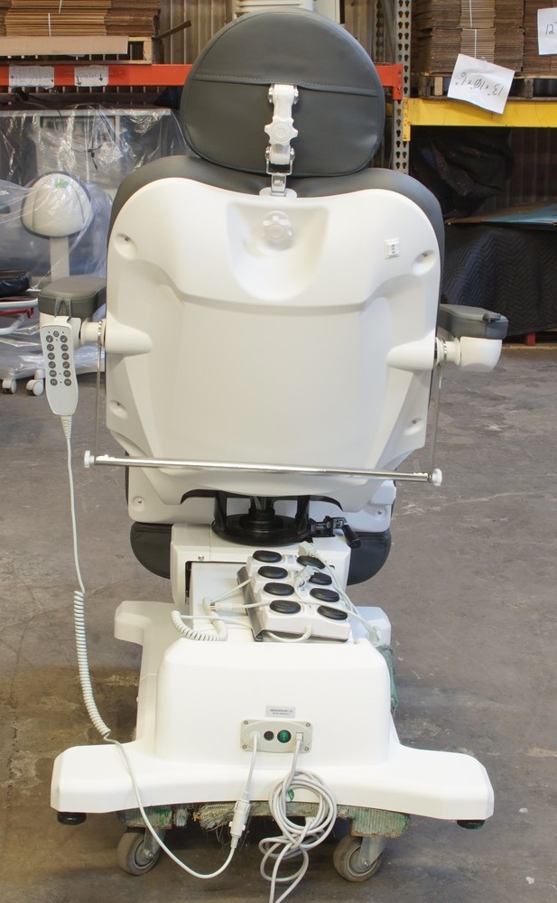 MediLux MD4-2000 Programmable Procedure Chair (FA3)
