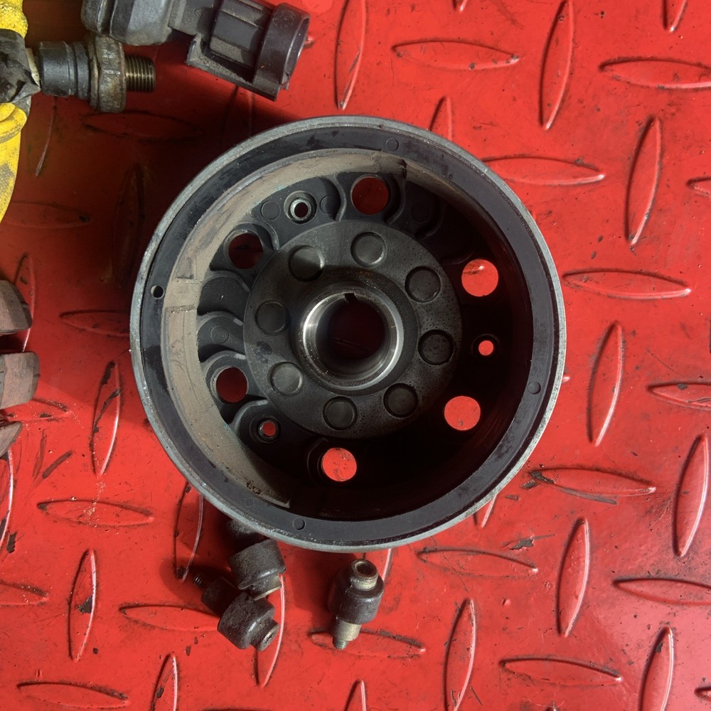 PIAGGIO X8 125 2006 STATOR AND FLYWHEEL