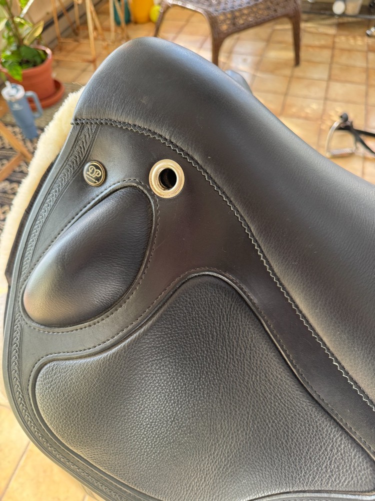 DP 1089 Quantum Sport Saddle