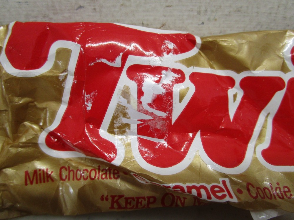 VINTAGE 1980's TWIX CANDY BAR WRAPPER EMPTY
