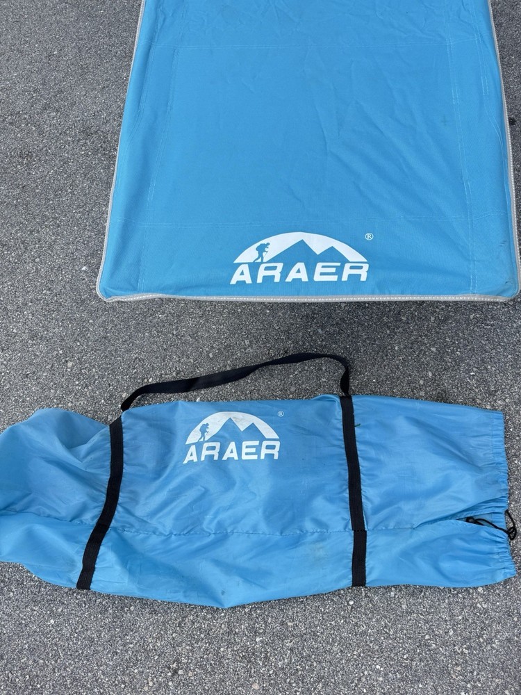 ARAER Camping Cot Blue 450LB Rating Good Condition