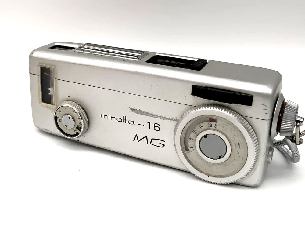 Minolta 16 MG Mini Camera Small Format Camera Analog Camera