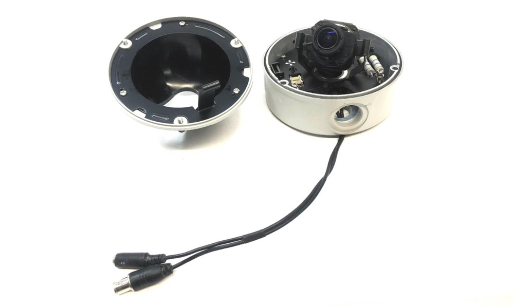 GE Security High Res. Varifocal Lens Dome Camera UVD-EVRDNR-VA2 USED